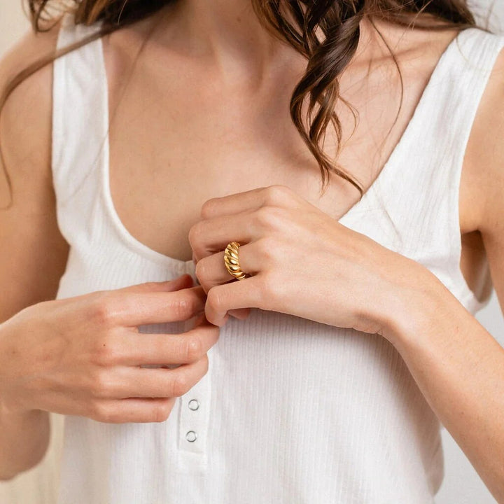 Sophia Croissant Ring